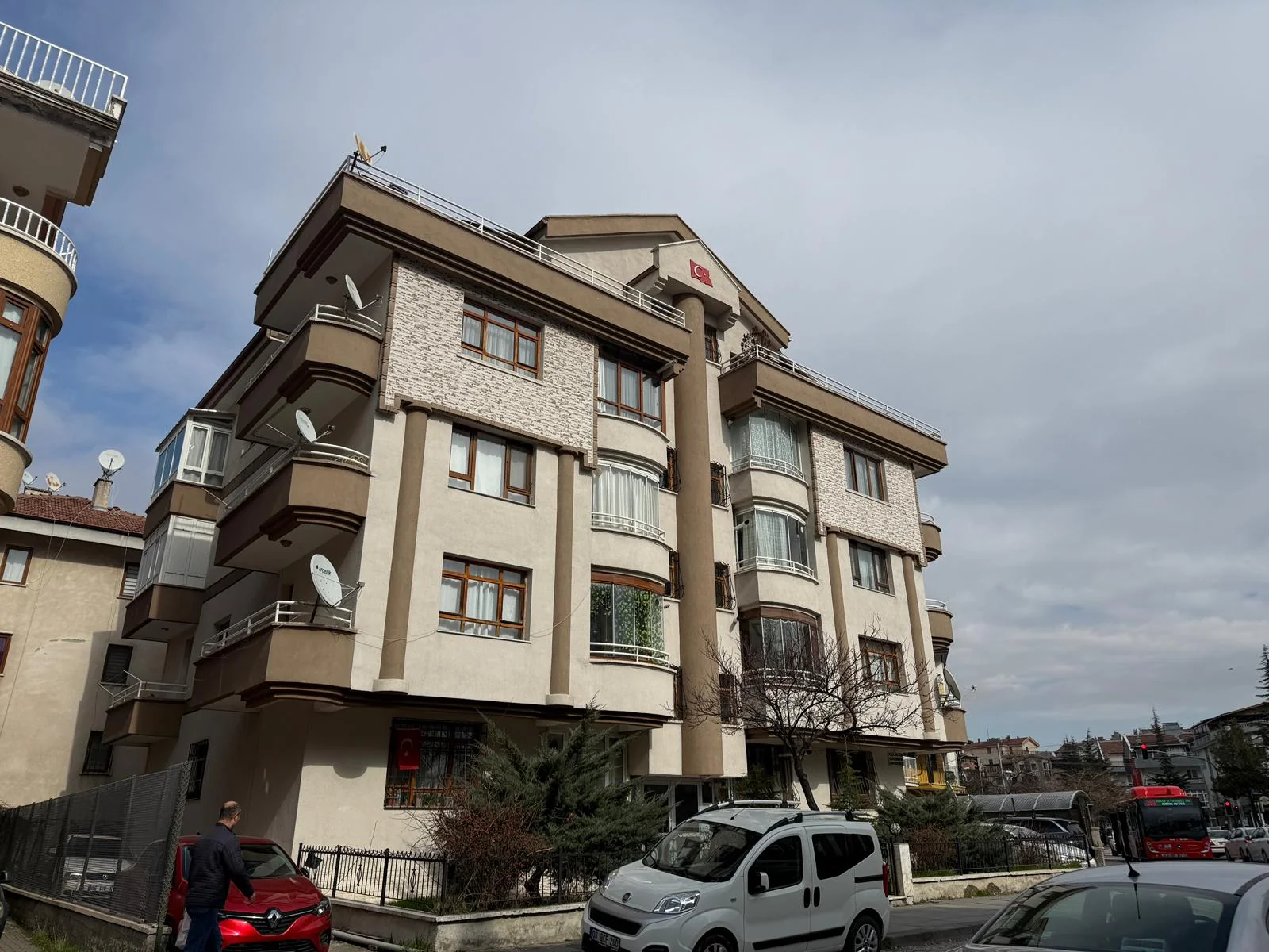 Pamuklar Azim Apartmanı 2
